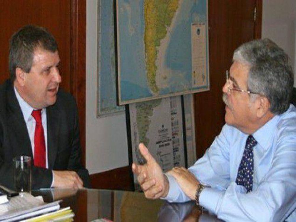 Francioni y De Vido: trazaron plan de obras en rutas 19 y 158
