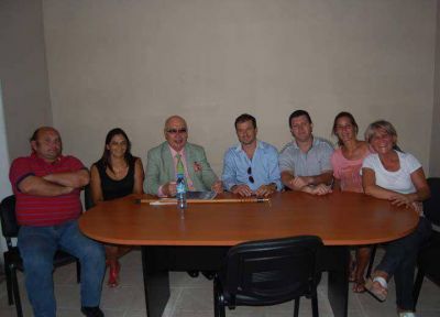 Gorosito se reuni� con los integrantes de la Comisi�n Directiva del Saladillo Hockey Club