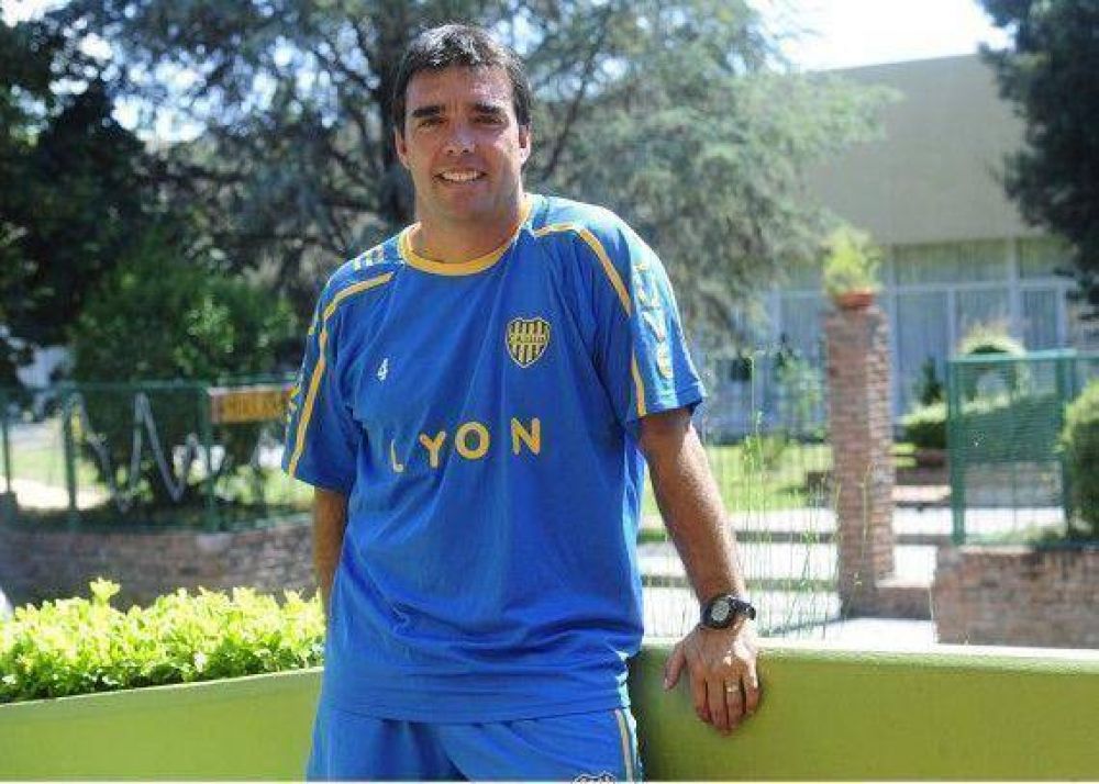 �Puede pasar de todo�, dijo Cardetti sobre el partido entre San Lorenzo y Juventud