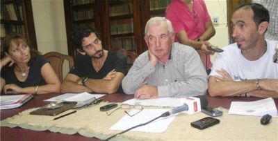 "Le pido al intendente Bucca que no siga trabajando en soledad porque ese camino nos va a perjudicar a todos"