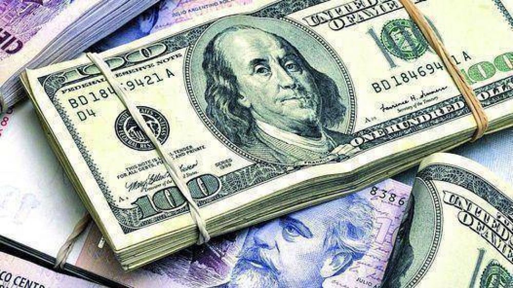 El d�lar paralelo sube otros cinco centavos y se vende a $7,55