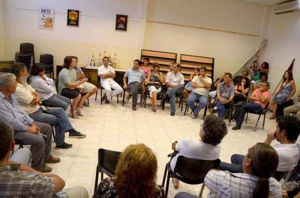 Festival por el no traslado de la feria de Vuelta de Obligado