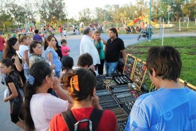 Desarrollo Social impulsa la regularizaci�n de emprendedores situados en el Tiro Federal