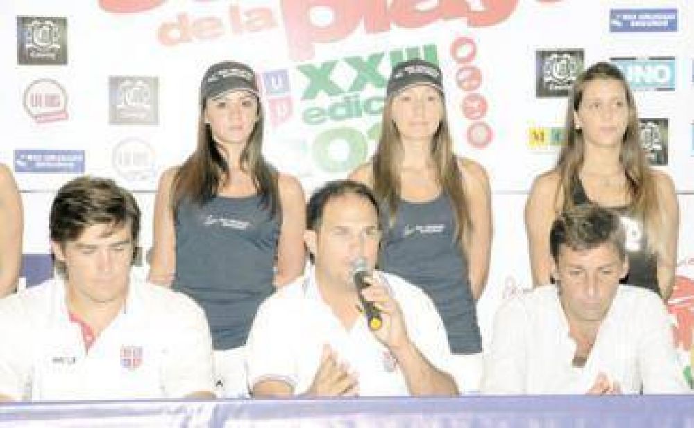 Se presenta en plaza Ram�rez el Seven de Rugby