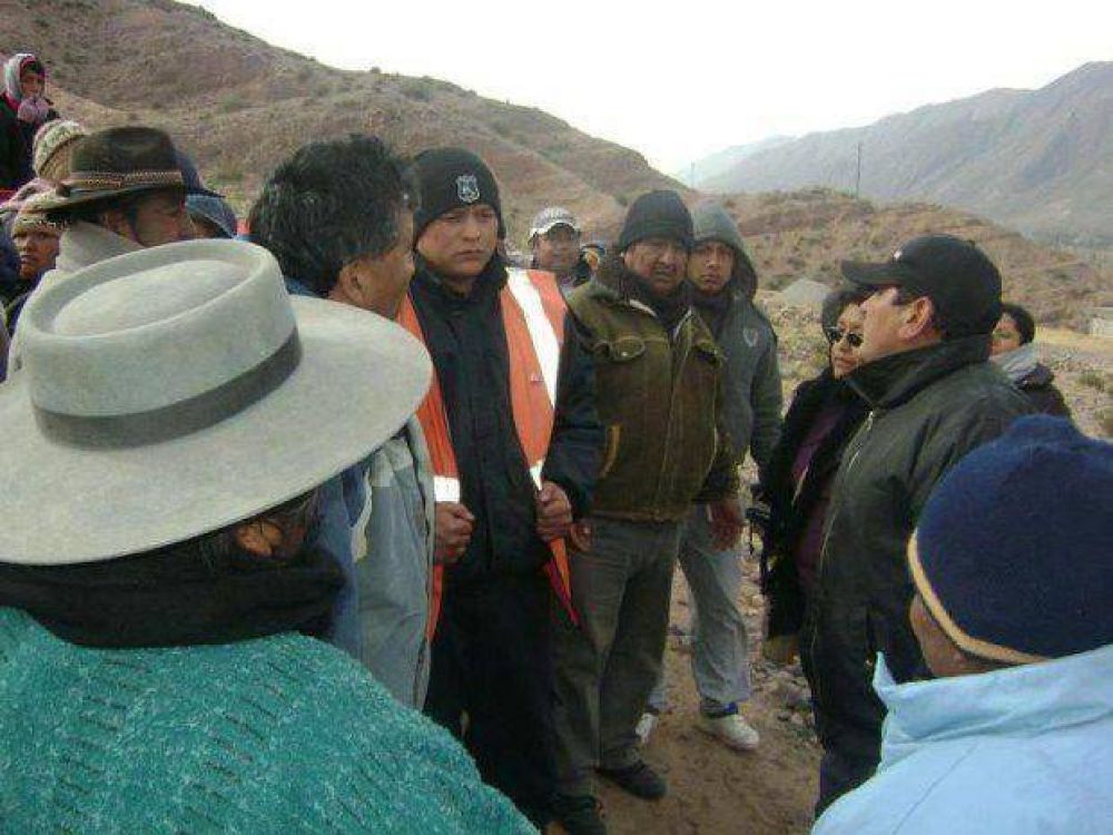 Contin�a un conflicto tilcare�o