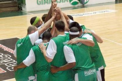 Gimnasia busca la quinta victoria al hilo frente a Argentino de Jun�n