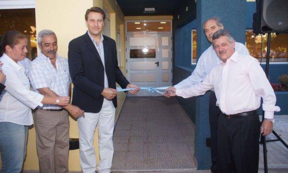 Inauguraron la ampliaci�n de la Unidad Sanitaria de Sierra de la Ventana