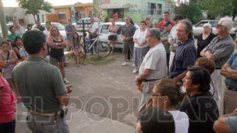 Vecinos elevar�an un petitorio al Intendente por el estado de los barrios