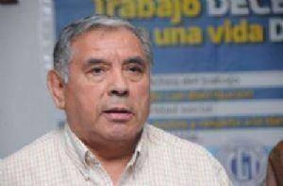 La CGT pide un incremento salarial del 30 por ciento