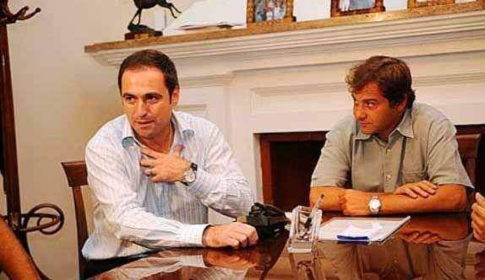 Acuerdo Mestre-Nicol�s y sigue la presi�n nacional