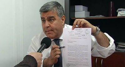 Acu�a pidi� reuni�n urgente con Henn