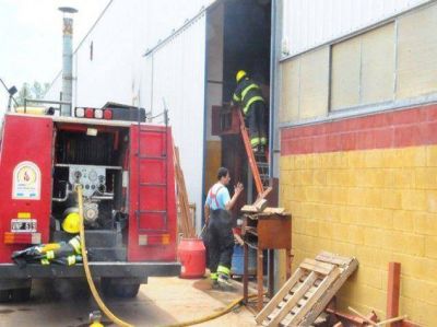 Incendio en una industria