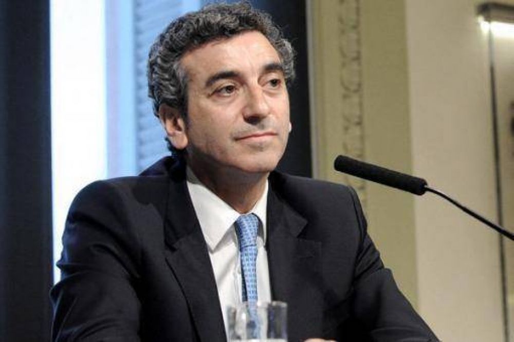 Randazzo: "Macri no est� dispuesto a dar marcha atr�s con el aumento del subte"