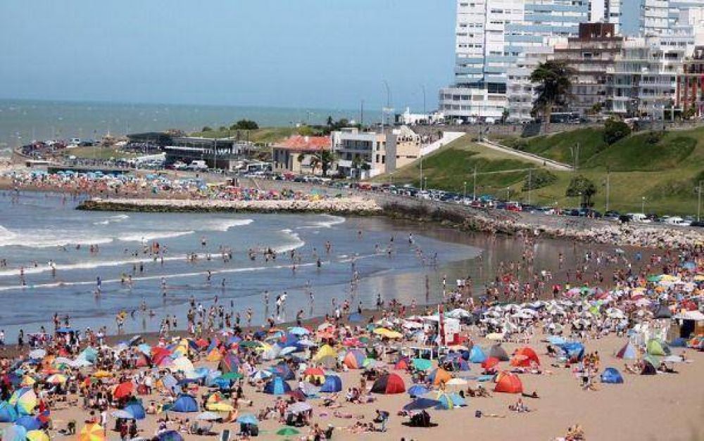 Afirman que este verano arribaron menos turistas que en 2012