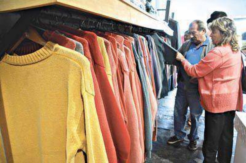 Comerciantes del sector textil est�n vendiendo 20% menos que el a�o pasado