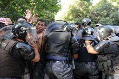 Casi mil efectivos de seguridad para el primer Supercl�sico