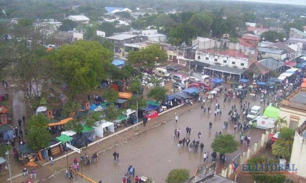 Itat�: creci� la cantidad de puesteros en la plaza y anunciaron que los reubicar�n