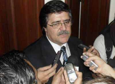 "Corrientes va a seguir creciendo"