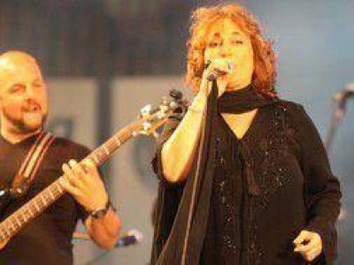 Yamila Cafrune y el Chango Spasiuk gratis en La Plata