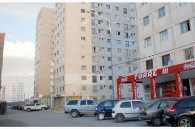 Persecuci�n, disparos y 2 detenidos tras robos a departamentos de Las Torres