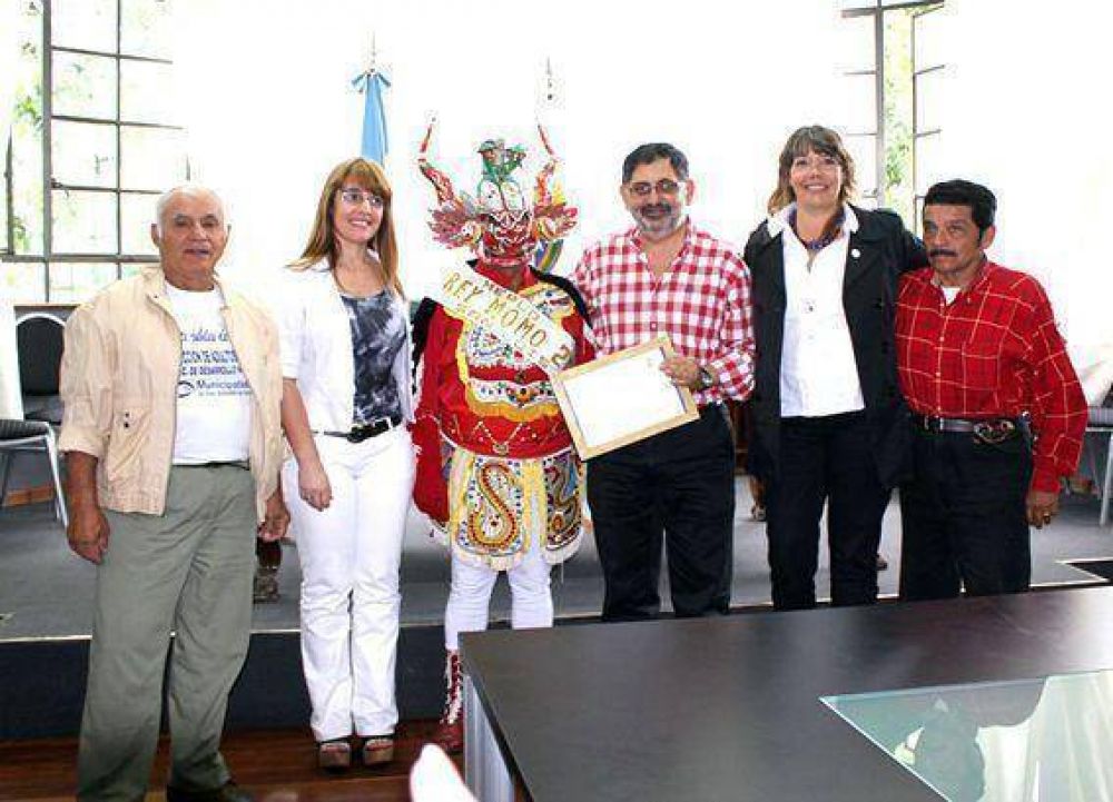Impulso a pol�ticas de inserci�n y participaci�n de adultos mayores