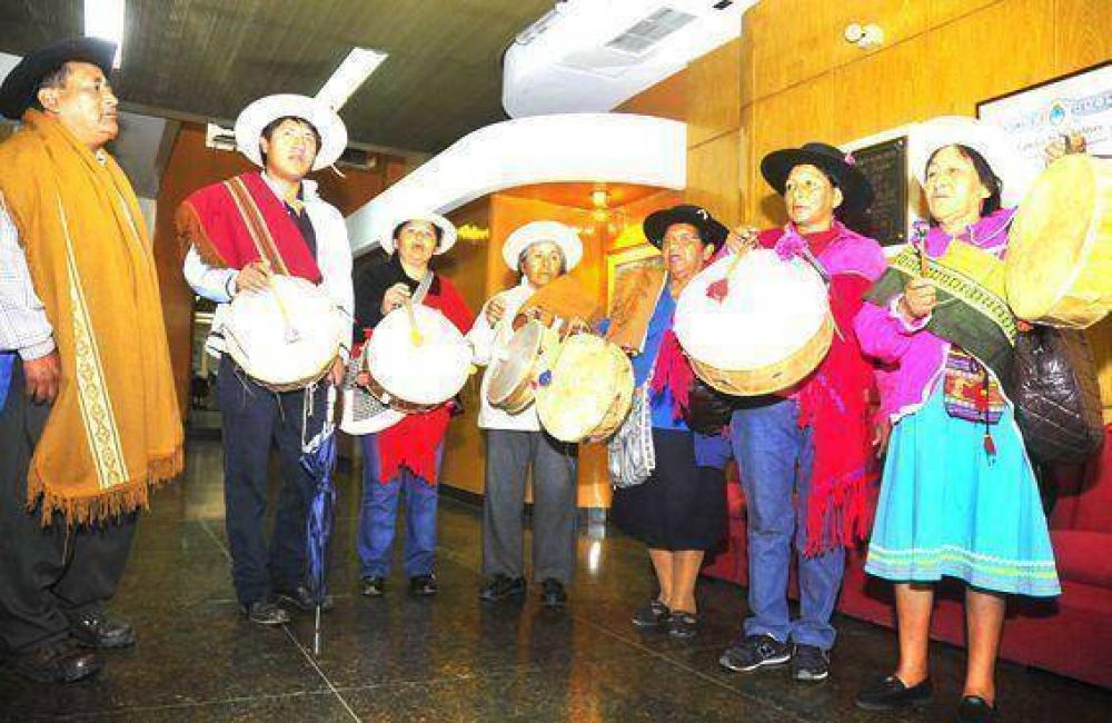 Copleros promocionan encuentro en Volc�n