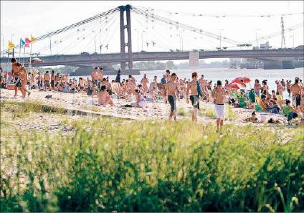 En las playas hay mucha basura y faltan servicios
