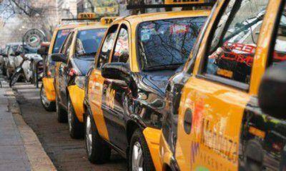 Otra jubilada fue asaltada por un taxista luego de cobrar la pensi�n en el banco