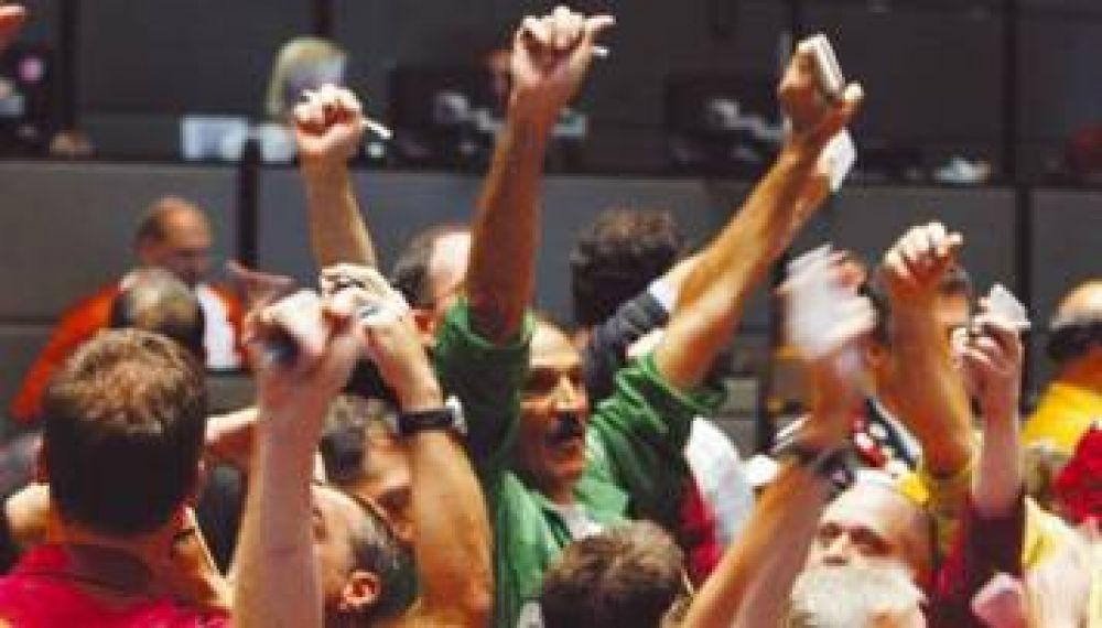 Wall Street cerr� en su nivel m�s alto en cinco a�os
