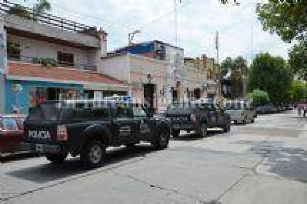 El Fiscal Toranzos confirm�: "Se encontr� estupefacientes" a los federales detenidos