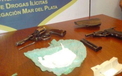 Desmantelan "kiosco" de drogas en Bernardino Rivadavia