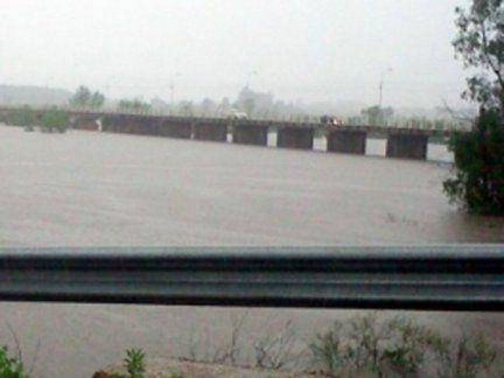 Un ni�o de 11 a�os falleci� ahogado debajo del puente Alvear en Concordia 