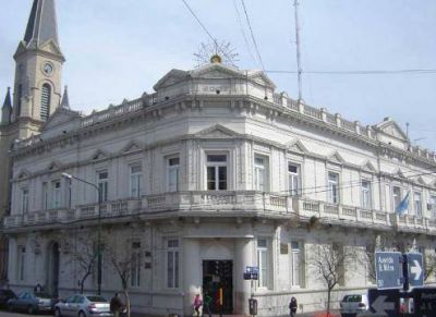 Contin�a vigente la moratoria municipal
