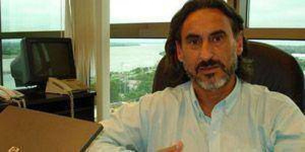 Basterra carg� contra los exabruptos hacia las instituciones de la provincia