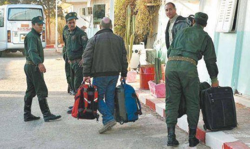 La toma de rehenes en Argelia termin� en un ba�o de sangre