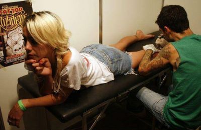 El tatuaje, un oficio ancestral