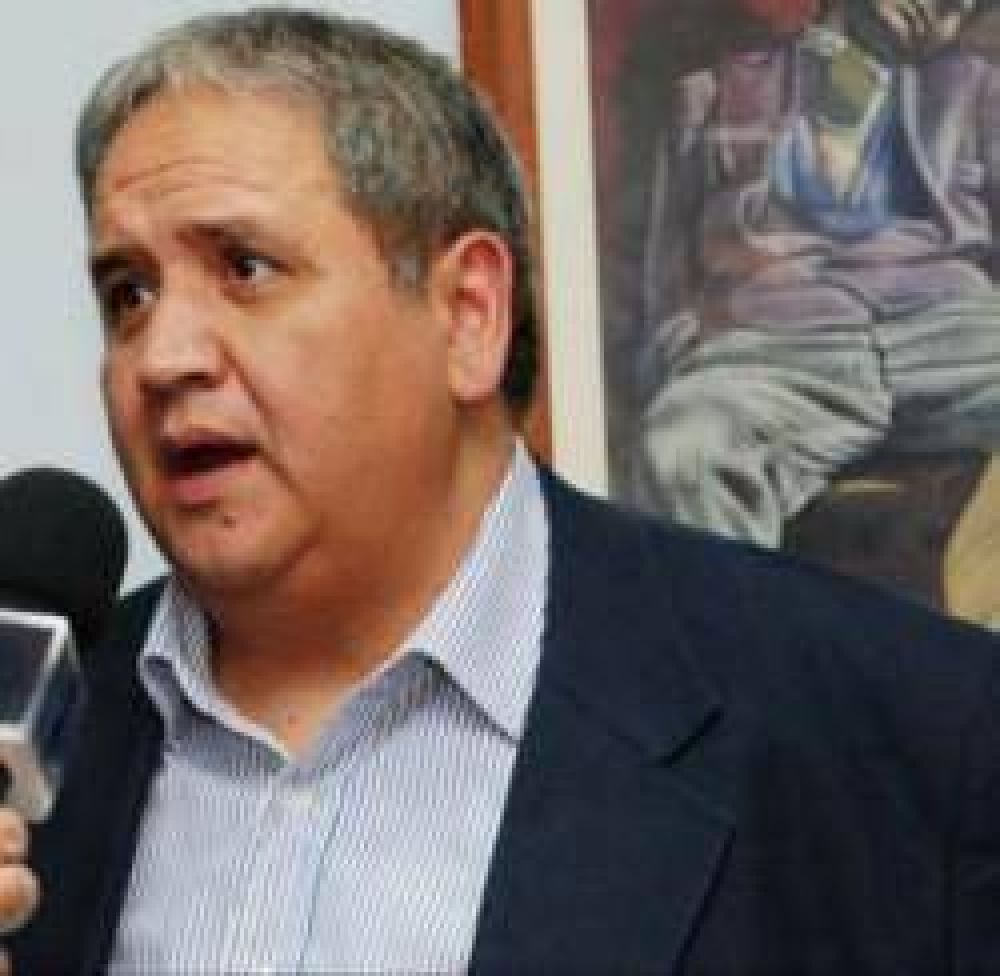 �Hay que corregir los precios y despu�s los salarios se corrigen solos�, advierten los bancarios