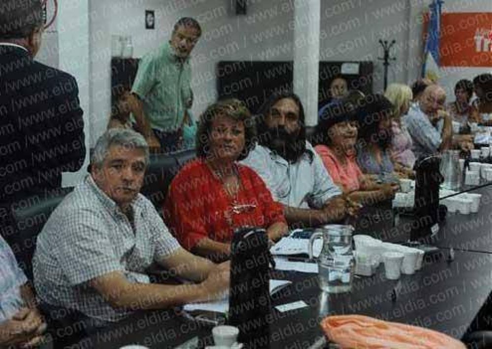 Sigue la paritaria docente con las clases en la mira  