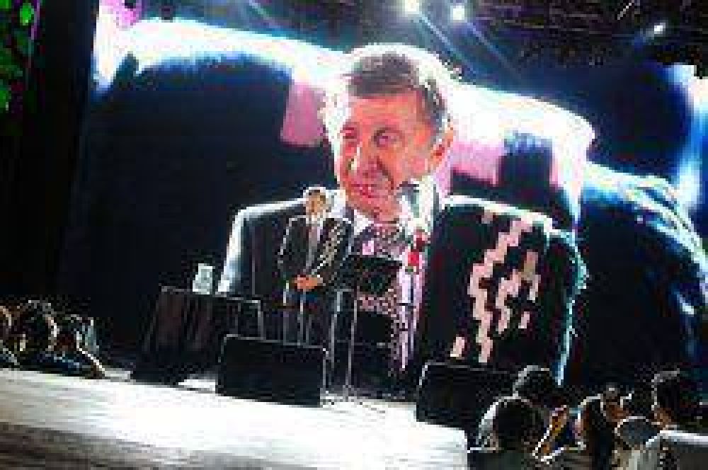 Noches de emociones en la recta final de la fiesta del chamam�