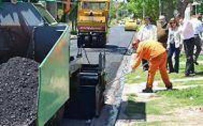 Avanzan los distintos frentes de obras p�blicas en Paran�