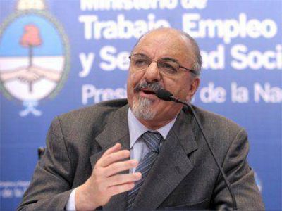  El ministro de Trabajo recibe a bancarios