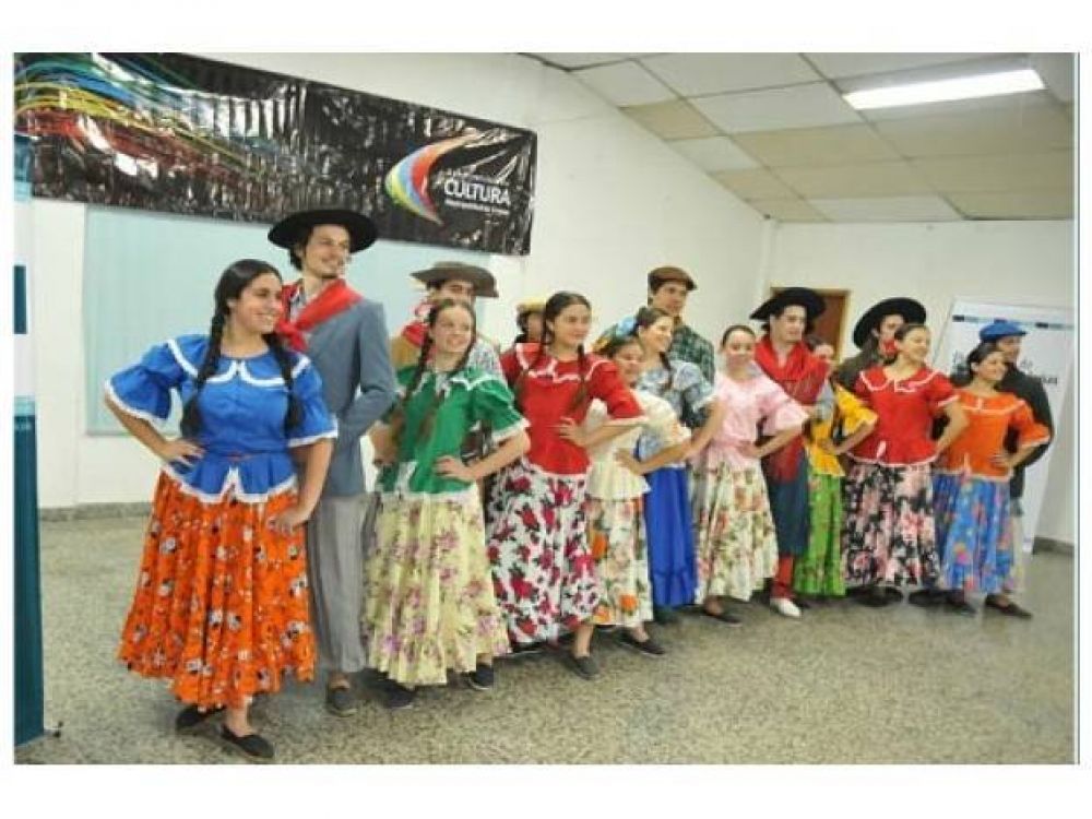 La Provincia vuelve a Cosqu�n con una impronta artiguista
