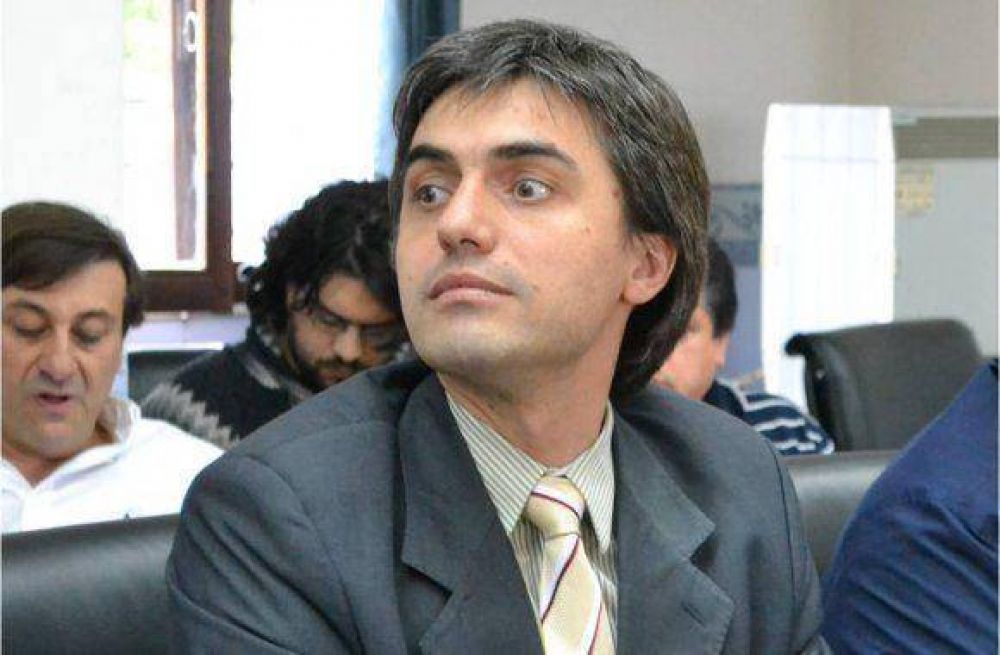 "Los intereses del IPAUSS son totalmente excesivos", dijo Rossi