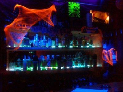 Clausuraron boliche por la presencia de menores