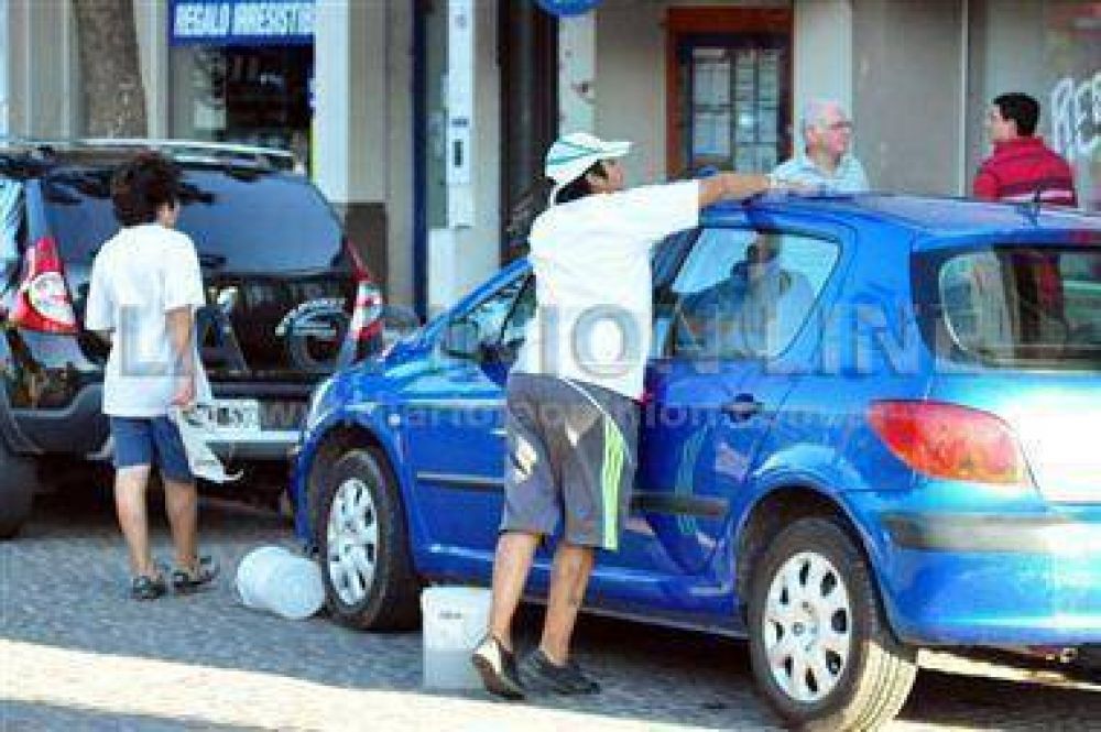 Dan mayor seguimiento a los sectores sociales vulnerables