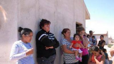 Hasta las 14.00 de hoy, 50 familias deben desalojar viviendas en el norte de la ciudad