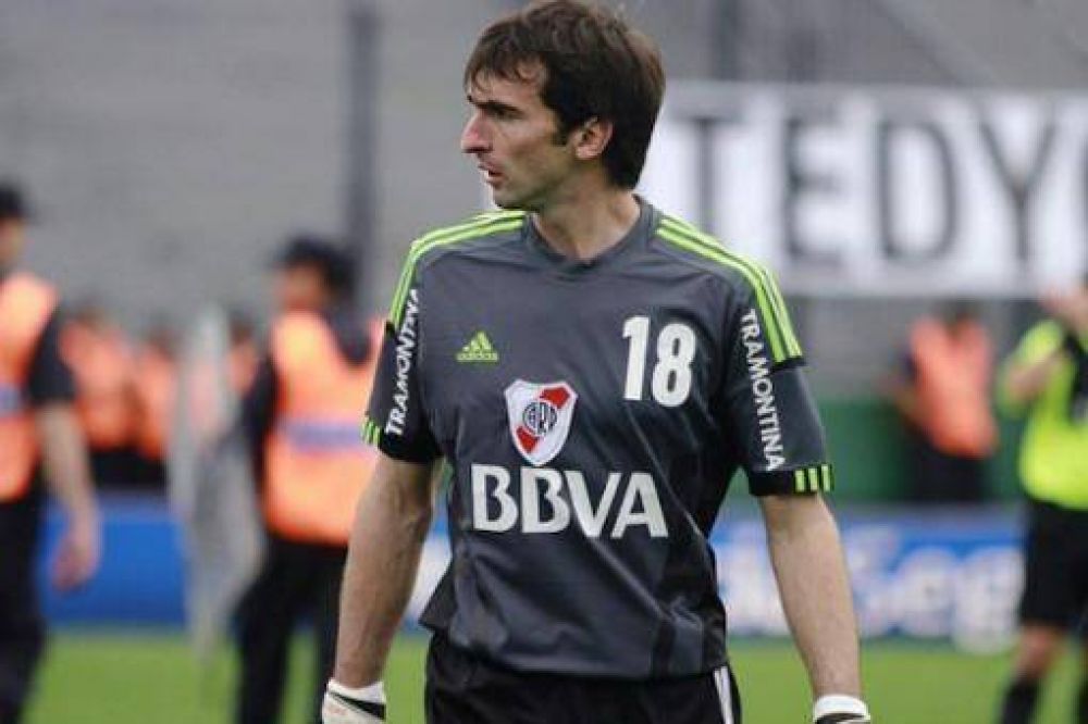 �Es una alegr�a ser el due�o del arco de River�, asegur� Barovero