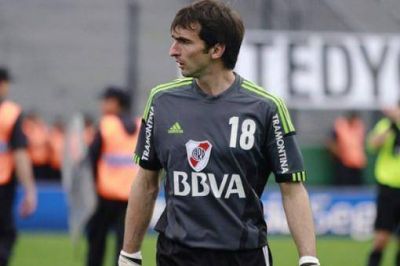�Es una alegr�a ser el due�o del arco de River�, asegur� Barovero
