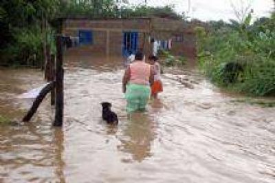 Salta: Evacuados y barrios anegados tras las lluvias del fin de semana