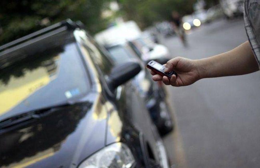 Estacionamiento medido: el sistema por SMS entrar�a en vigencia en marzo